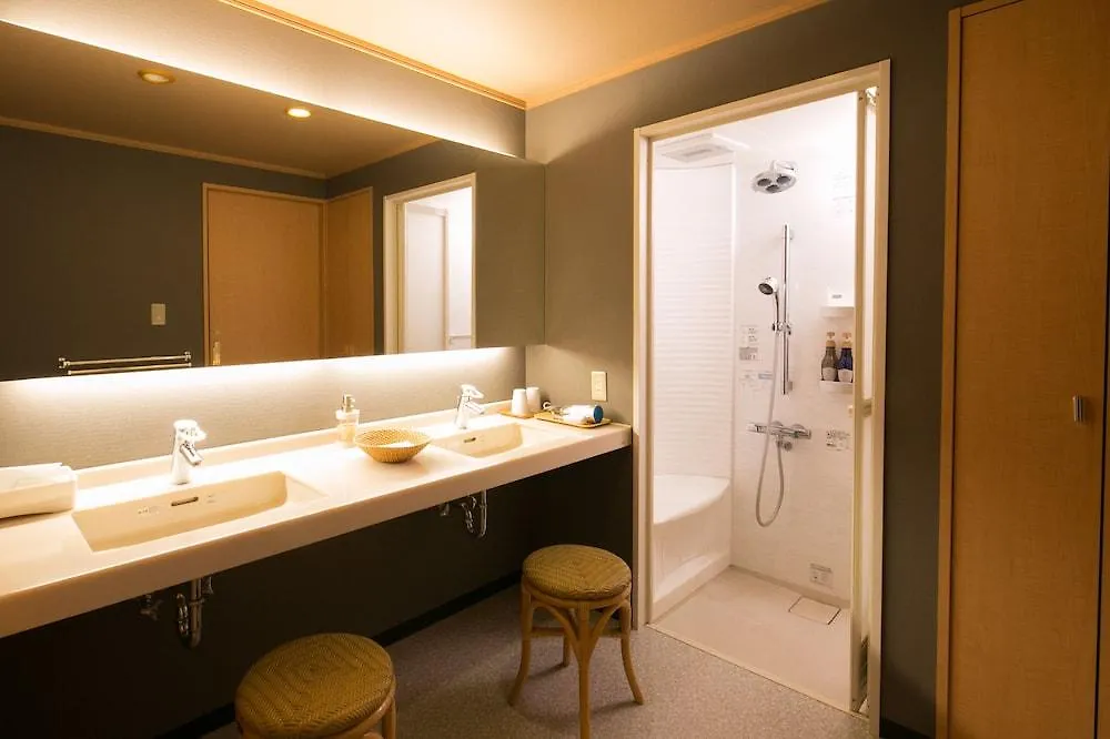 Hotel Shiroyama Yugawara 3*,  Japan